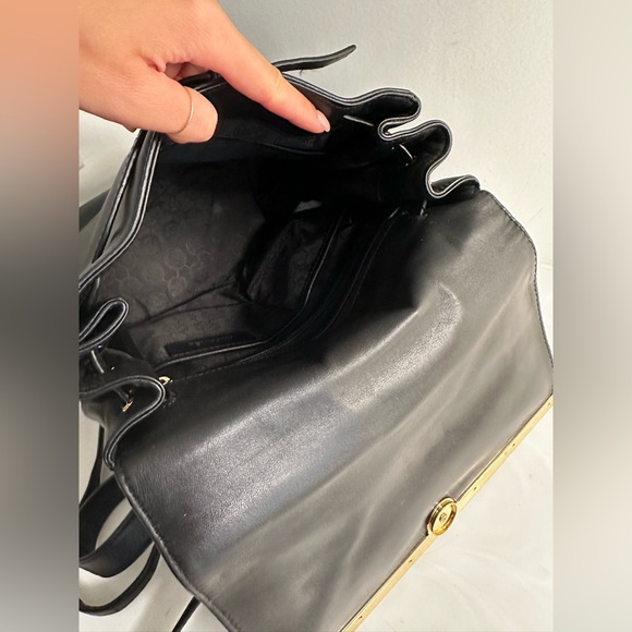 Elegant Black Leather Handbag